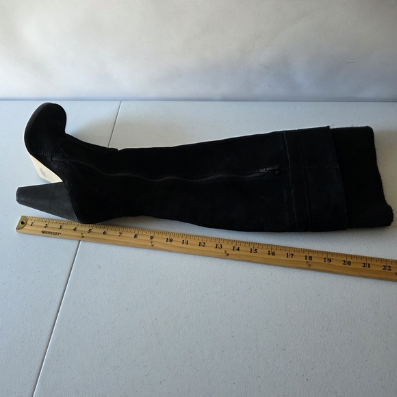 Seychelles Black Suede Knee-High Boots Size 8.5 Stacked Heel Side Zip Knit Cuff - Picture 10 of 14
